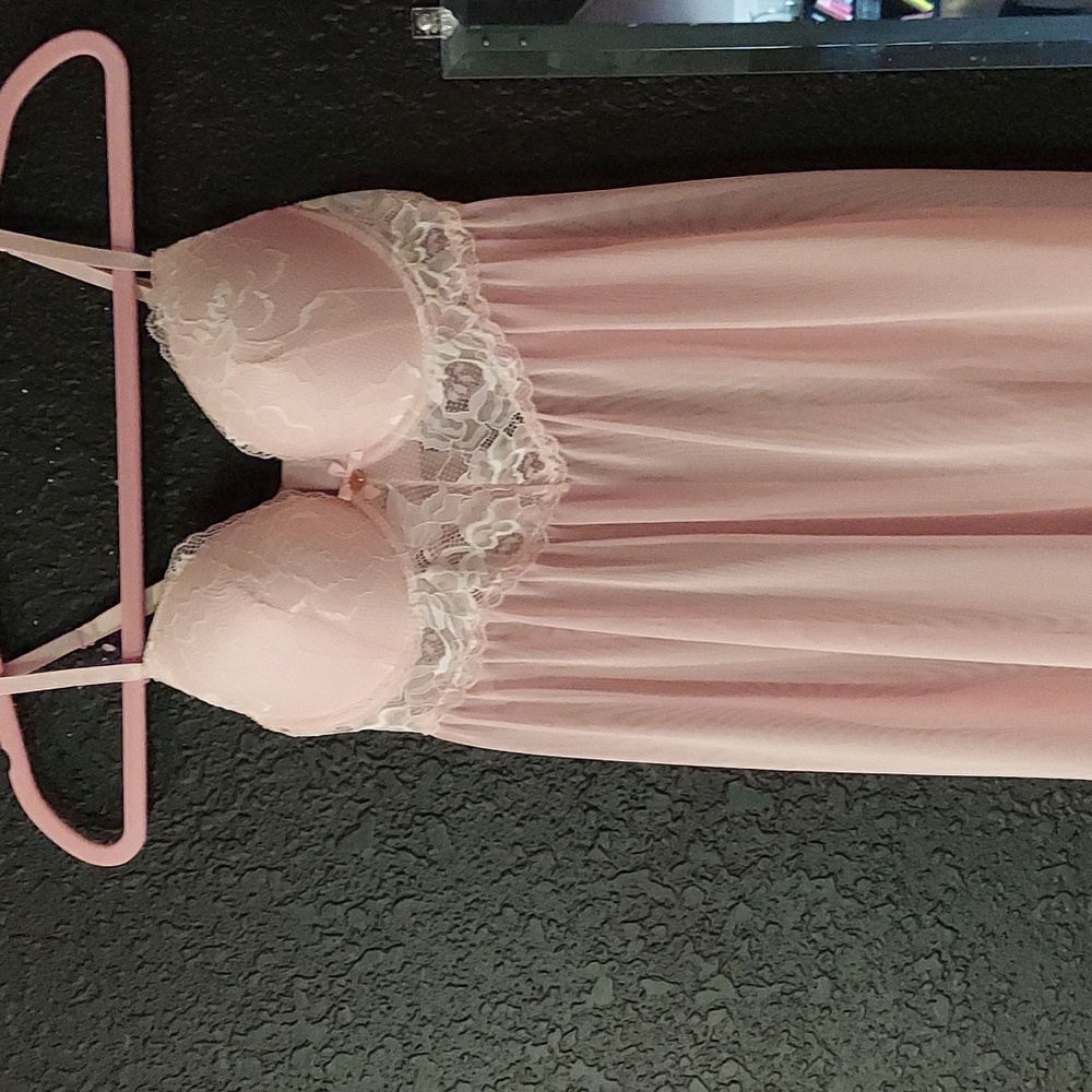 lingerie nightgown